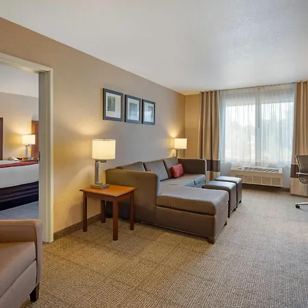 Comfort Suites Anchorage International Airport-2